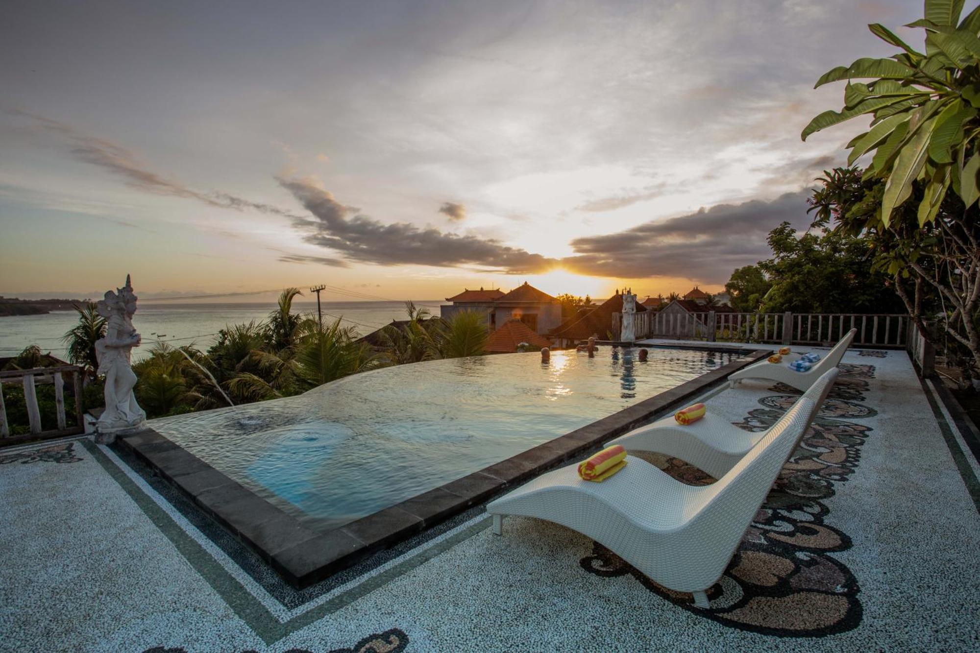 Tawe Ocean Blue Villa Lembongan Exterior foto
